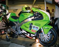 Grevens ZX7R liten.jpg