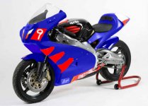 aprilia RS Racing BL%C3%85.jpg