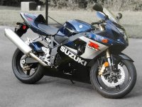 Gsxr 750 -05 blue-black_640_480.JPG