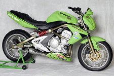 coupe_kawa_er-6n.jpg