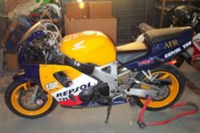 Repsol%20C%20250w.jpg