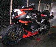 ApriliaRSVMille02.jpg