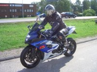 Role på GSX 1000 R K 6 -06 3.JPG