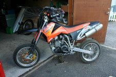 ktm658_060830_b.JPG