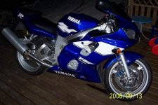 Yamaha R6 1999 002.jpg