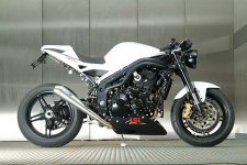 Triumph_SpeedTriple_LSL_040.jpg