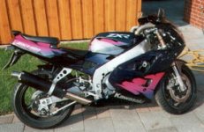 zxr400lila.jpg