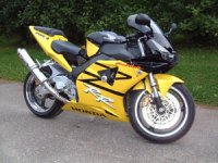 CBR954RR03.jpg