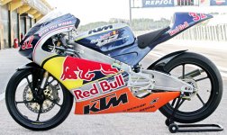 Red-Bull-Rookies-KTM.jpg