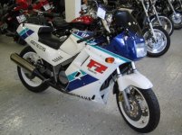 FZ750 1989.jpg