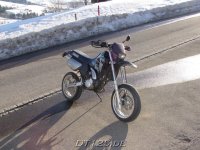 yamaha-dt125r-03-bikepics-357109.jpg