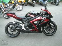 2006%20suzuki%20gsxr%20750%20red-black%201.jpg