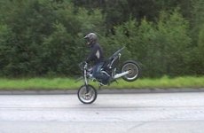 Stoppie!.jpg