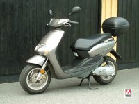 yamaha neos 100cc  640x480.jpg