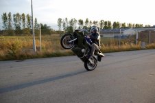 STUNT10009omgord.JPG