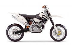 White KTM.jpg