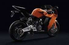 KTM RC8 3.jpg