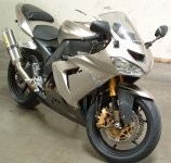 Carl05ZX10R005_original.jpg