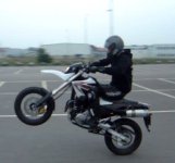 Limez FMX Wheelie11.jpg