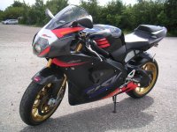 Aprilia 06s.JPG