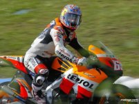 219744_Nicky+Hayden+on+track+in+Portugal-471x353-apr29-2_jpg__original_preview_big_0.jpg