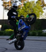 Wheelie 3.jpg