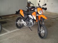 KTM 690 SMC 002.jpg