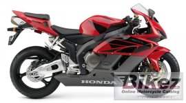 20945_0_1_4_cbr%201000%20rr_Image%20credits%20-%20Honda.jpg