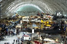 UH_boeing_aviation_hangar.jpg