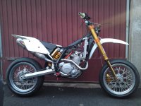 motard 141mod.JPG