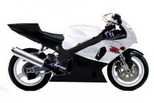 gixxer black & white.jpg