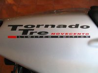 Benelli Tornado Tre 900 LE Nr. 71 5.jpg