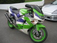 ZX9R.jpg