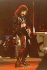 Toni Iommi -78.jpg