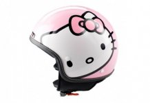 hello-kitty-helmet-530x366.jpg