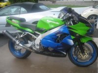 ZX9R 1998 009.jpg