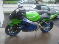 ZX9R 1998 007.jpg