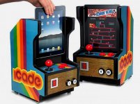 iCade_iPad_Arcade_Cabinet1.jpg