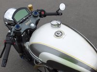 triumph-thruxton-2.jpg