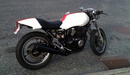 xj_600_cafe_2.jpg