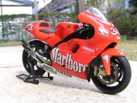 yzr500_marl_2.jpg