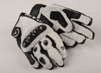 LM-revit-gloves-2.jpg