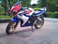 Honda CBR 125R HRC.jpg