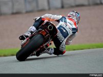 227661_nicky+hayden+in+action+in+sachsenrng+motogp-1280x960-jul13.jpg