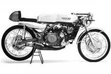 1967_RS67_naked-right_600.jpg