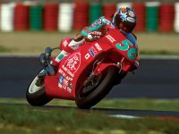 122_0802_01_z+norifumi_abe+red_honda_nsr500.jpg