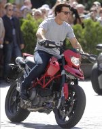 Tom-Cruise-Ducati-Hypermotard.jpg