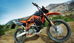 ktm-950-super-enduro-2_600x0w.jpg