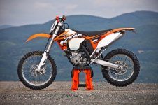 2013-KTM-350EXCF2.jpg