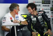 valentino-rossi-nei-test-a-sepang-2013-motogp-9.jpg